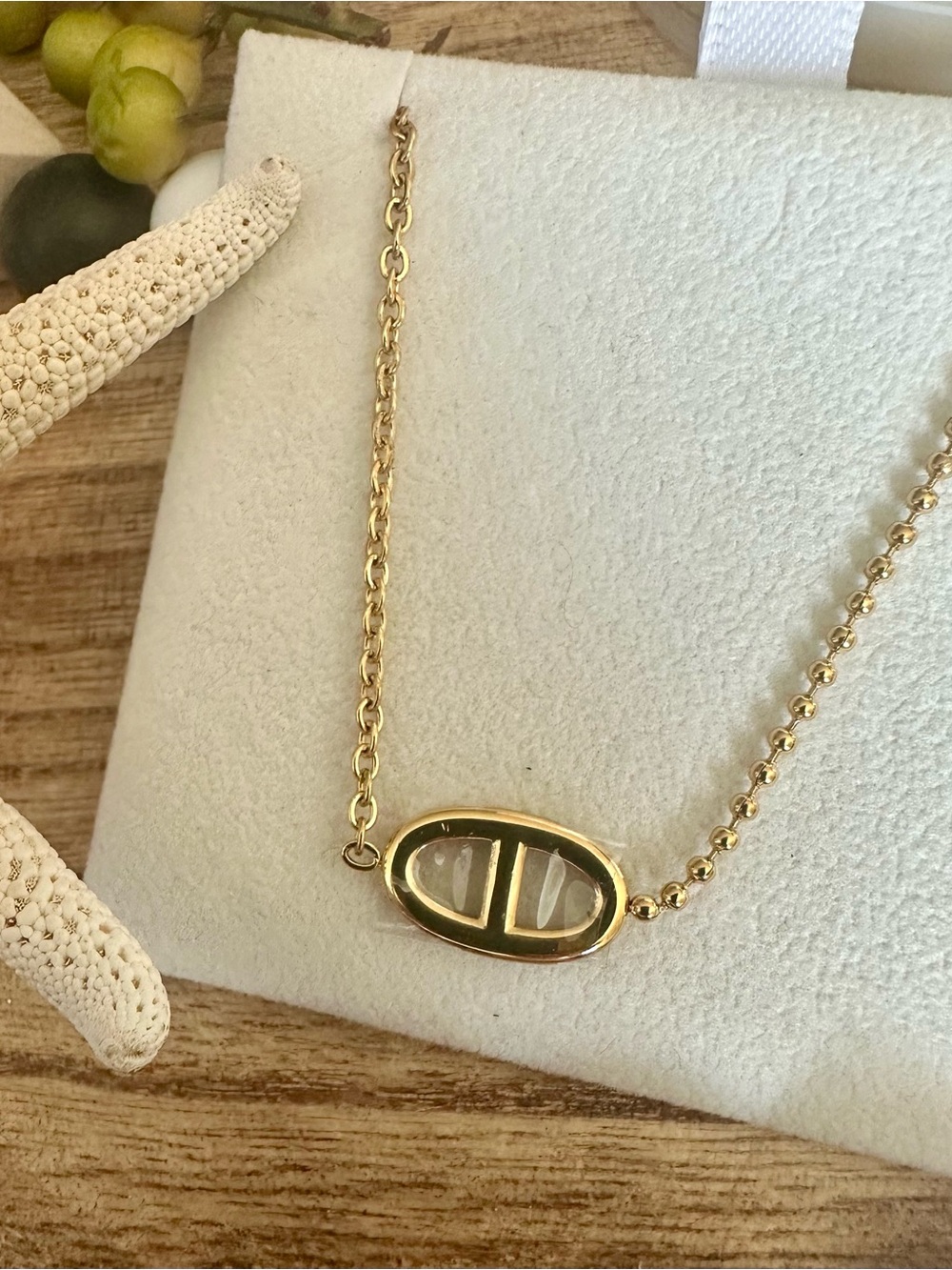 NWT Inspired Gold Plated Stainless Steel Iconic Oval Pendant Necklace